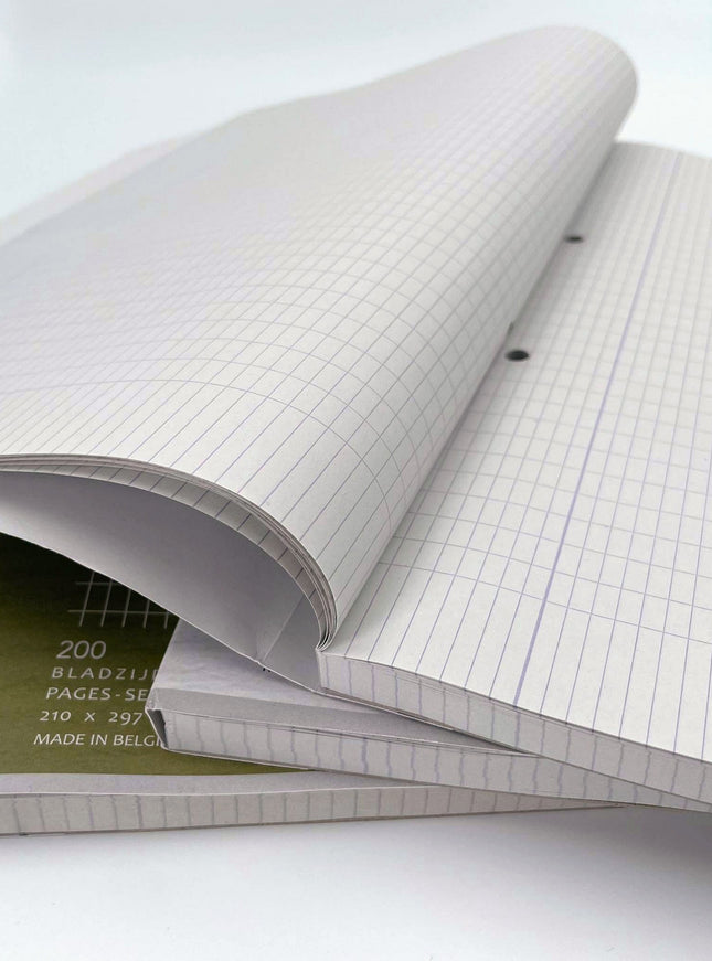 Bloc-notes A4 - quadrillé 4 x 8 mm