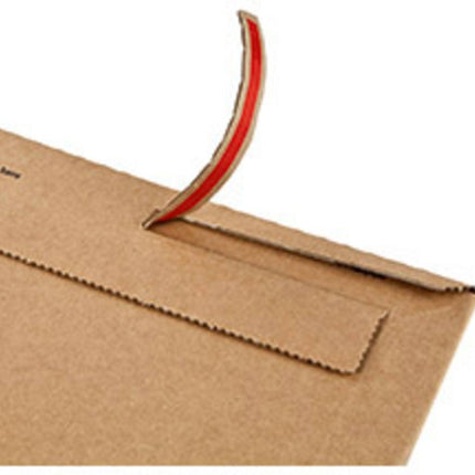 zakomslag microgolfkarton 265x357 mm (C4) - zelfklevende strip, zonder venster