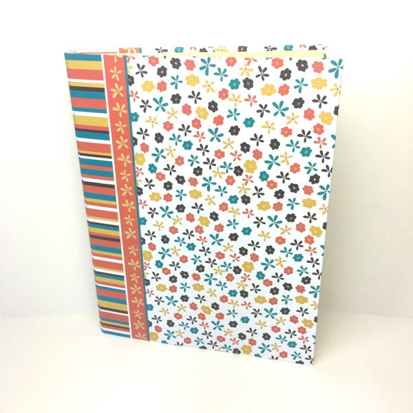 Classeur à anneaux en carton recyclé - petites fleurs