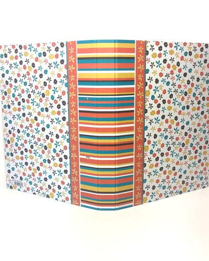 Classeur à anneaux en carton recyclé - petites fleurs