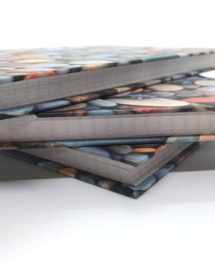 Livre A5 à couverture rigide - cailloux