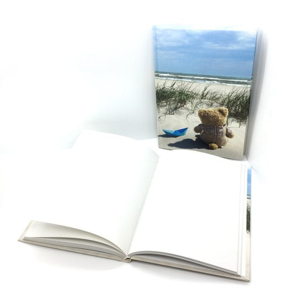 Livre relié A5 - Ours en peluche au bord de la mer