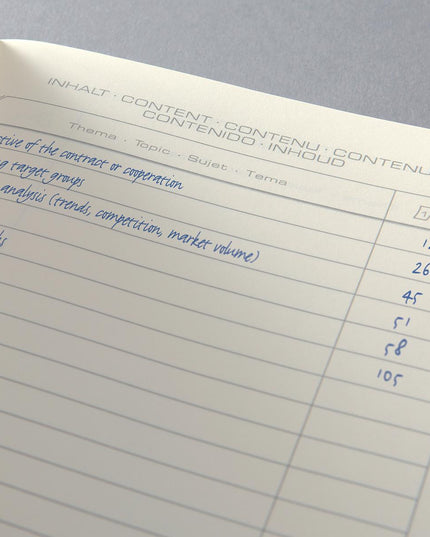 Boek met bamboe kaft, gedot