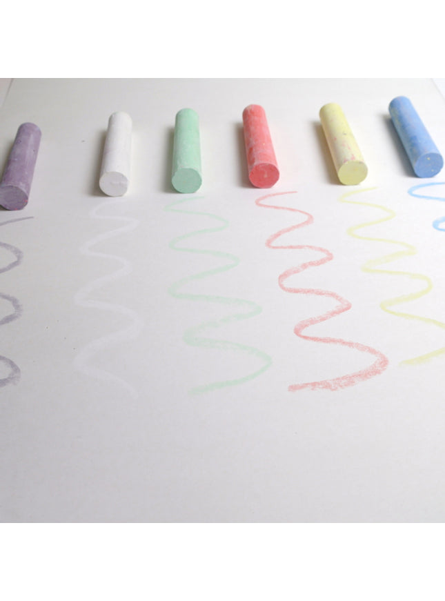 kartonnen doosje met stoepkrijt - 6 kleuren