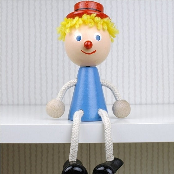 zitfiguur jongen, gekleurd