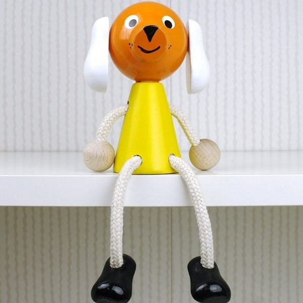 zitfiguur hond, gekleurd