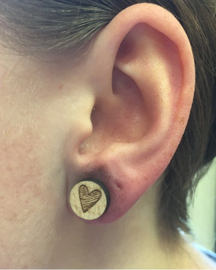 Houten oorbellen - Hartjes 2