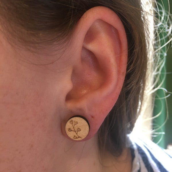 Houten oorbellen - Hartjesplant