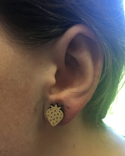 Houten oorbellen - Aardbei