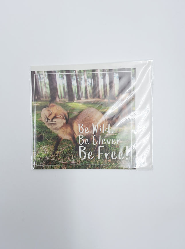 Vierkante wenskaart "Be Wild, Be Clever, Be Free!"
