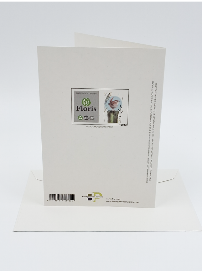 Wenskaart vogel op boomstam