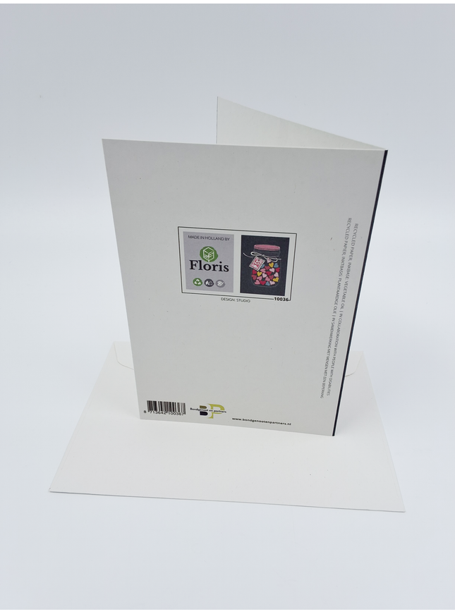 Greeting card jar with hearts