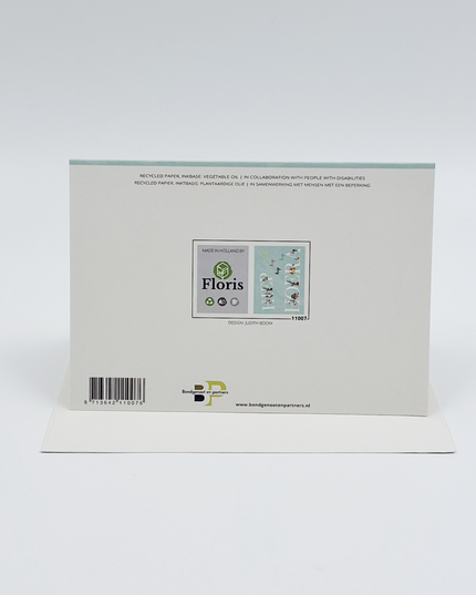 Wenskaart hiep hoera in bloemenletters