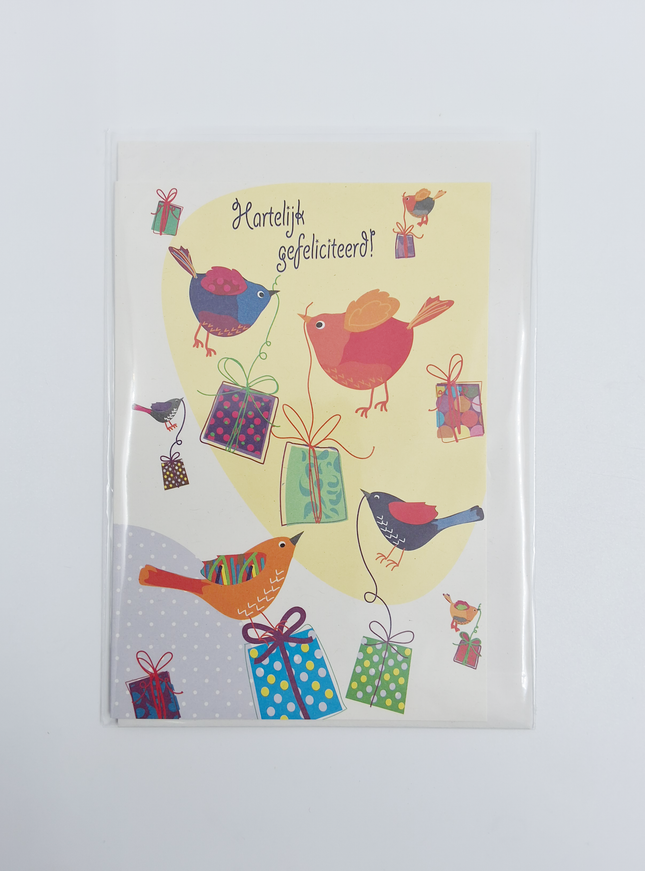 Wenskaart vogels cadeautjes, gefeliciteerd