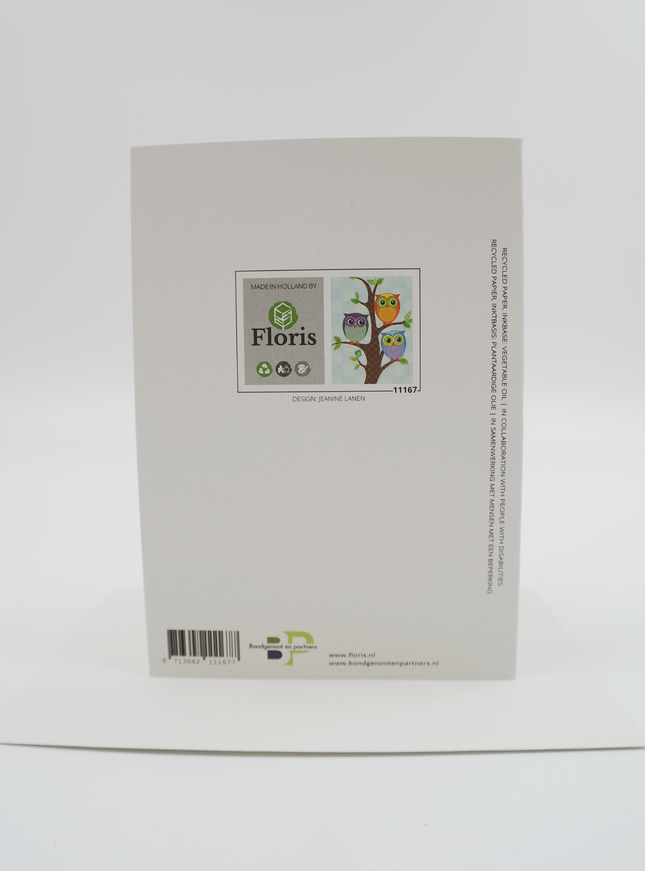 Wenskaart Uilen op een boom