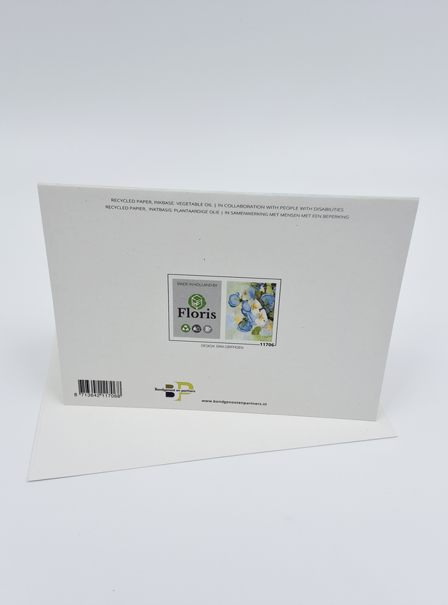 Wenskaart blauwe violen 1