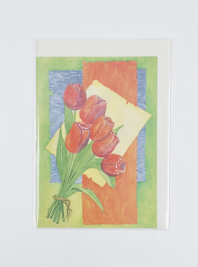 Wenskaart bos rode tulpen