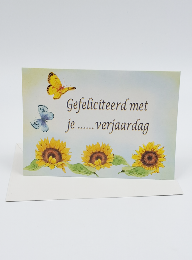 Wenskaart zonnebloemen vlinder, gefeliciteerd met je ... verjaardag