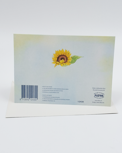 Wenskaart zonnebloemen vlinder, gefeliciteerd met je ... verjaardag