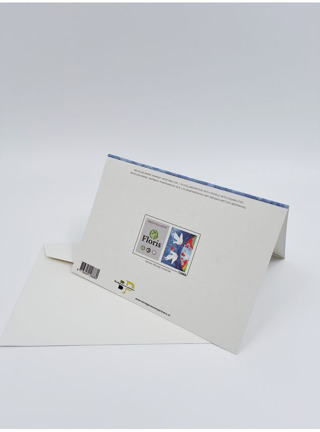 Wenskaart 2 duiven aardbol