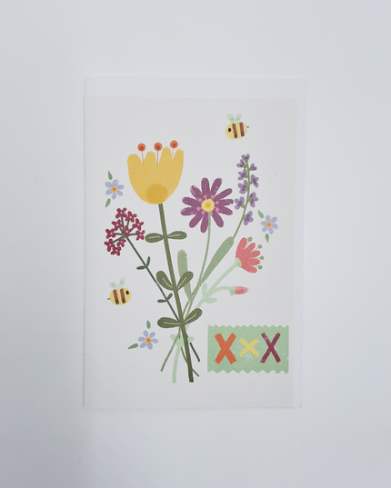 Wenskaart bloemen en bijen
