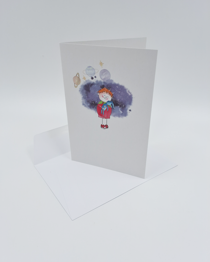 Wenskaart kind met blauwe knuffel