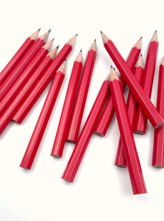 Red mini pencil (approx. 9 cm)